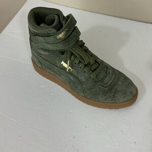 Puma Sky II Olive  Green Suede High Tops  Size 6.5